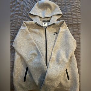Nike Heather Gray Full-Zip Hoodie